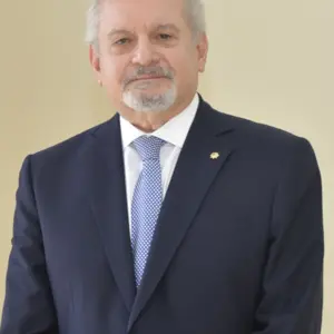 Retrato de Pedro Cateriano