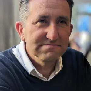 Retrato de  Julius Ruiz