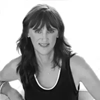 Retrato de Jen Sincero