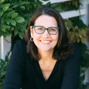 Retrato de  Julie Clark