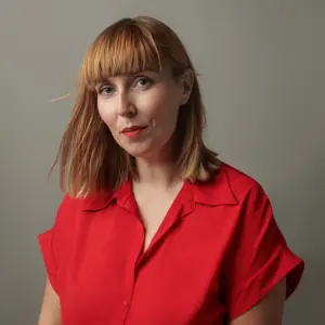 Retrato de  Lara A. Serodio