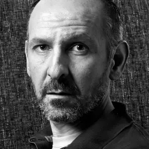 Retrato de  Óscar Curieses