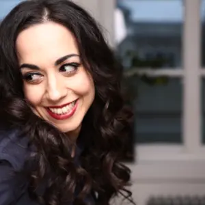 Retrato de Dra. Andrea Oskis