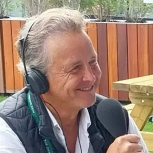 Retrato de Christopher Clarey