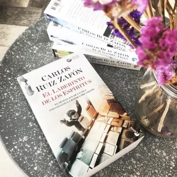 Imagen extra El Laberinto de los Espíritus 0