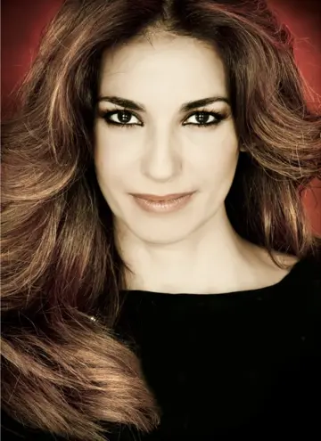 Contraportada El corazón de las mujeres no tiene reglas