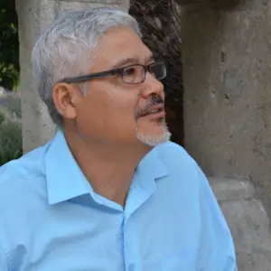 Retrato de Héctor Domínguez Ruvalcaba